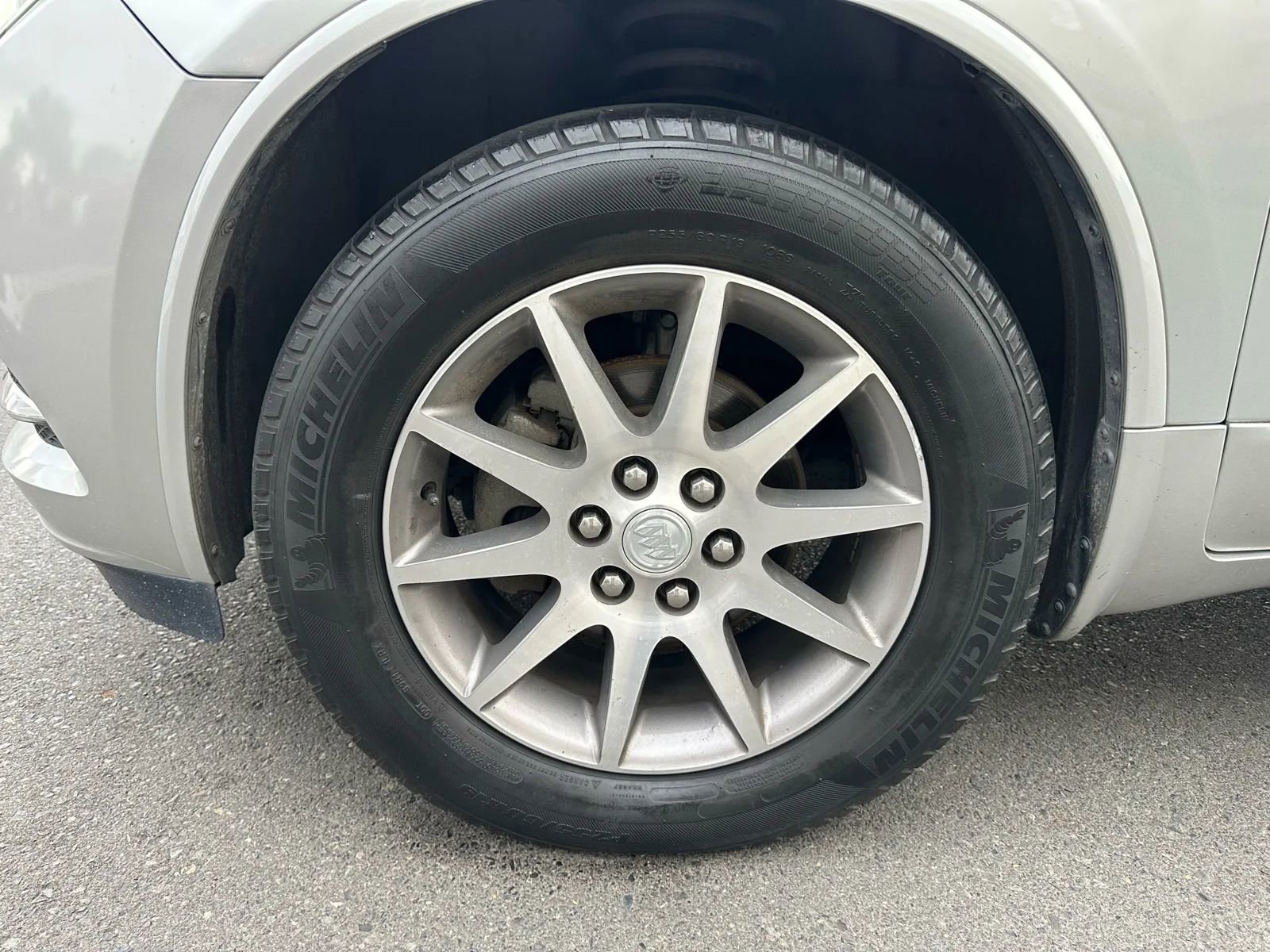 Used 2017 Buick Enclave Leather image 23