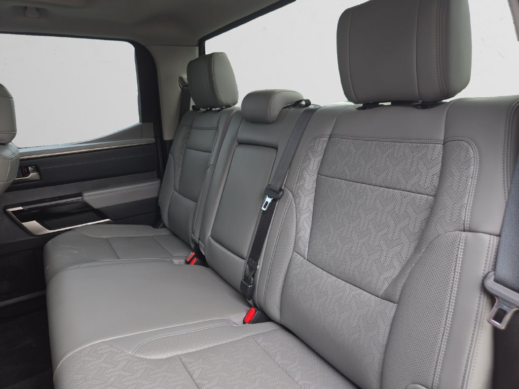 Used 2024 Toyota Tundra Limited AWD/4WD image 15
