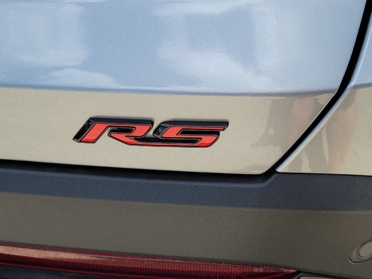 New 2027 Chevrolet Equinox RS w/ Safety and Technology Package FWD image 7