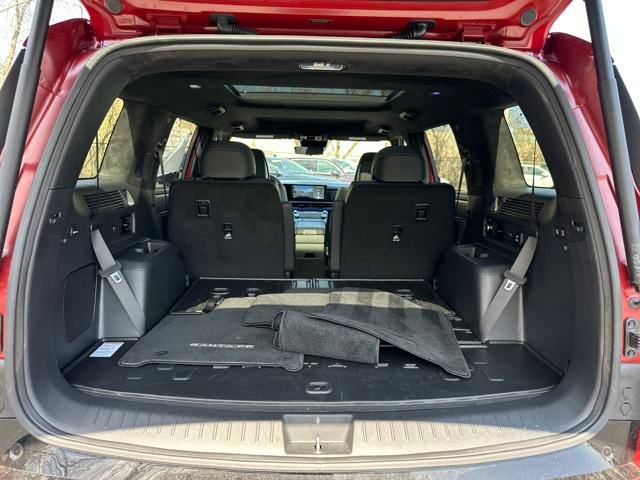 New 2025 Hyundai Santa Fe Calligraphy AWD/4WD image 36