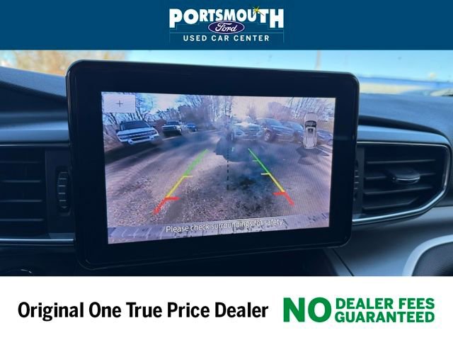 Used 2022 Ford Explorer XLT w/ Equipment Group 202A image 10