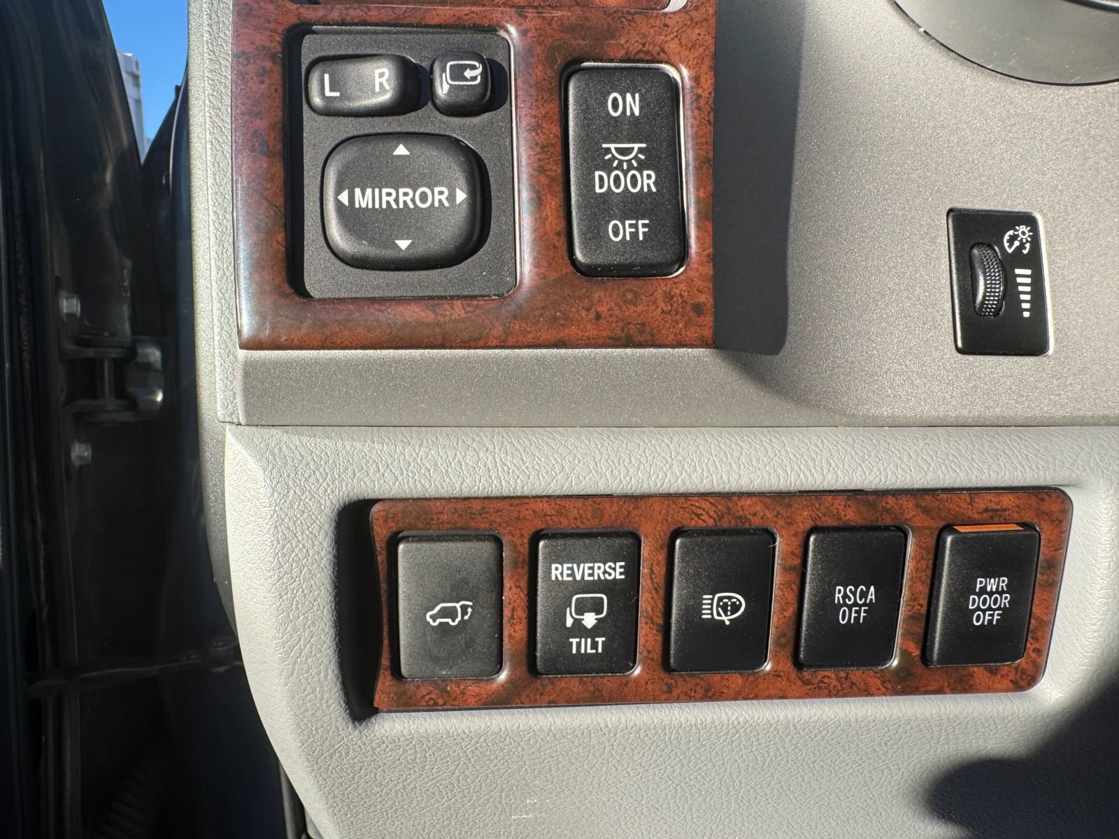 Used 2008 Toyota Sequoia Platinum RWD image 13