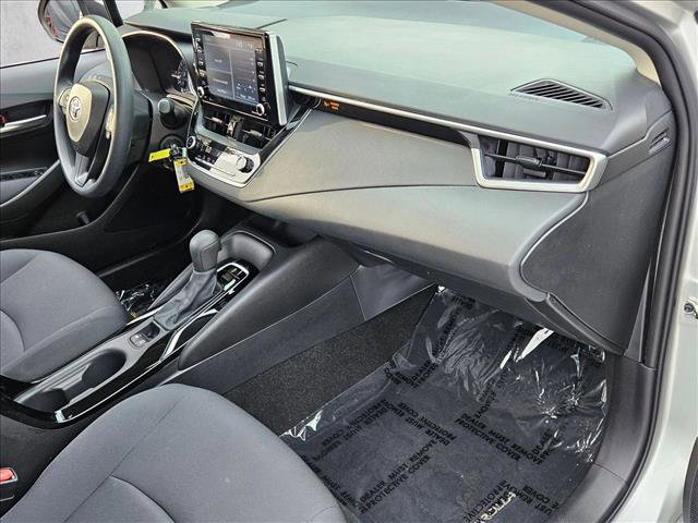 Used 2021 Toyota Corolla LE FWD image 20