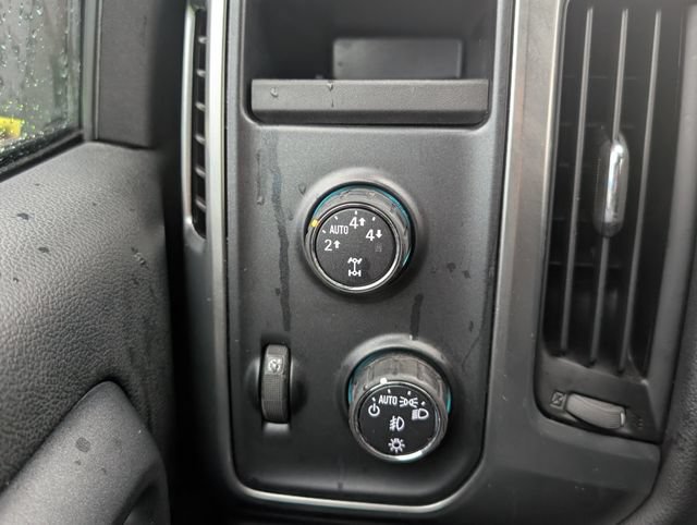 Used 2015 Chevrolet Silverado 1500 LT w/ All Star Edition AWD/4WD image 26