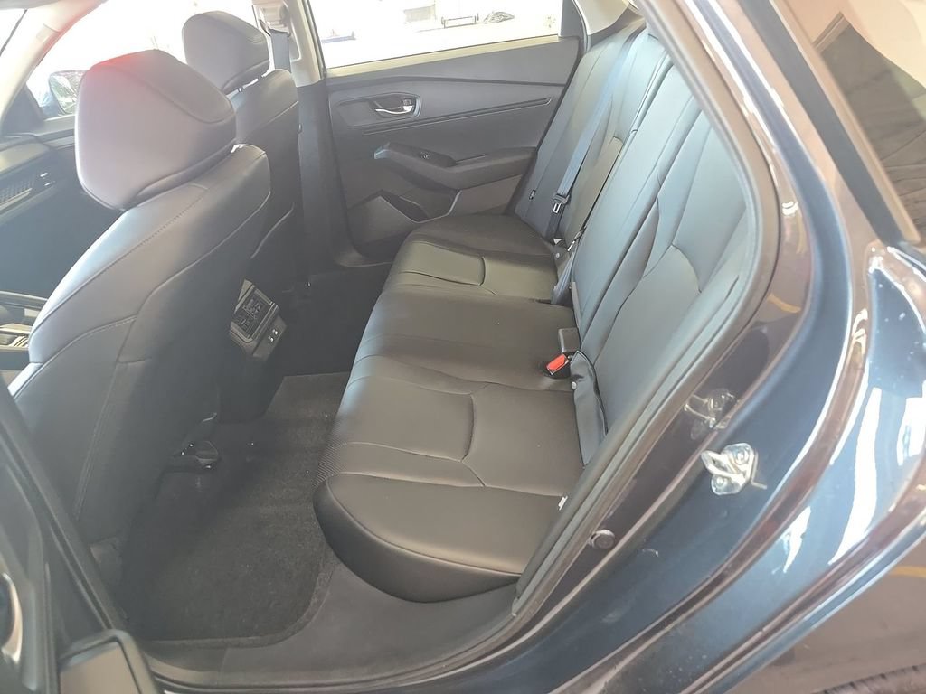 Used 2025 Honda Accord EX-L image 6