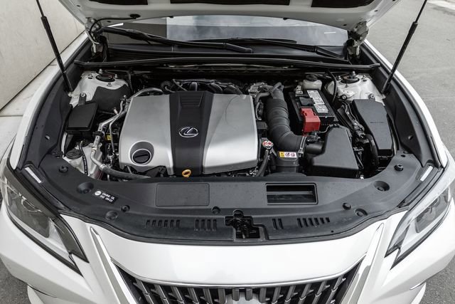 Used 2024 Lexus ES 350 Luxury image 15