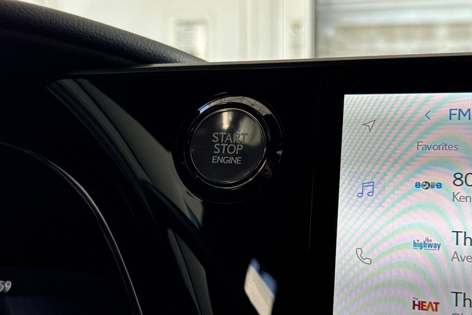 Certified 2025 Lexus TX 350 FWD w/ Technology Package image 29