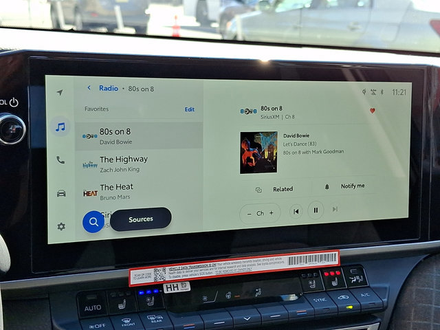 Used 2026 Toyota Camry XLE w/ Premium Package image 17