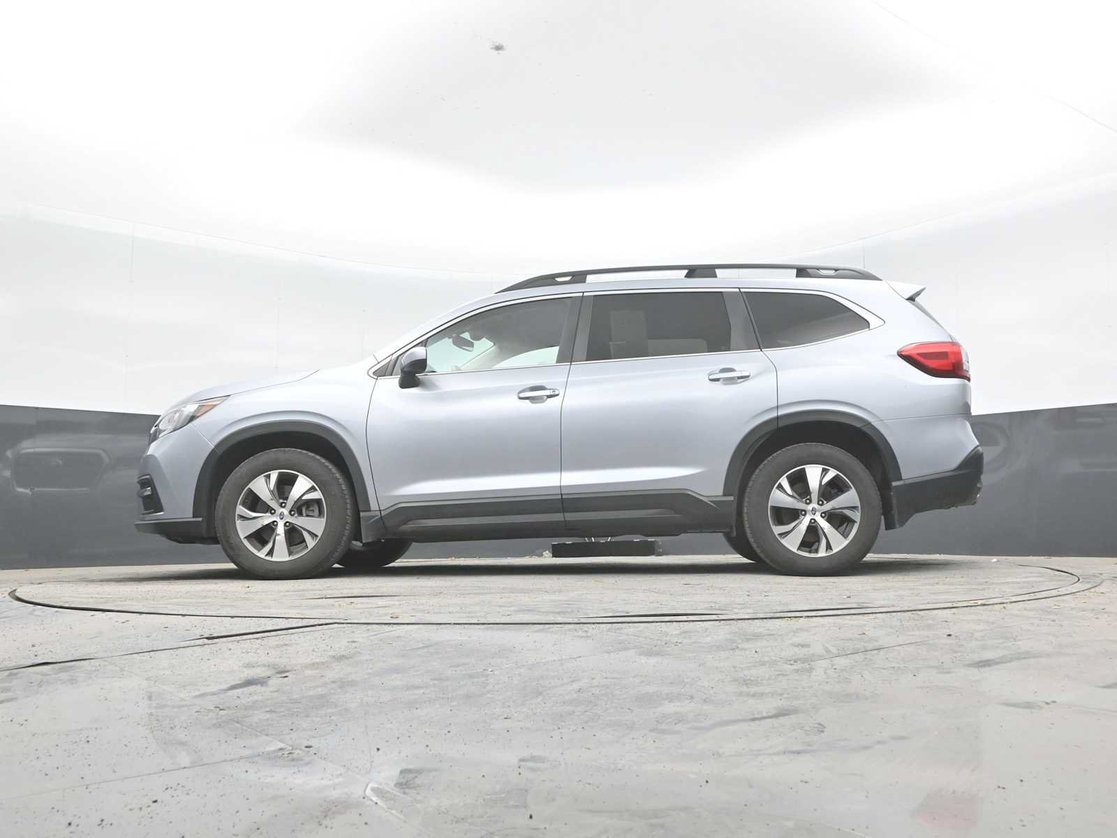 Used 2021 Subaru Ascent Premium w/ Convenience Package AWD/4WD image 40