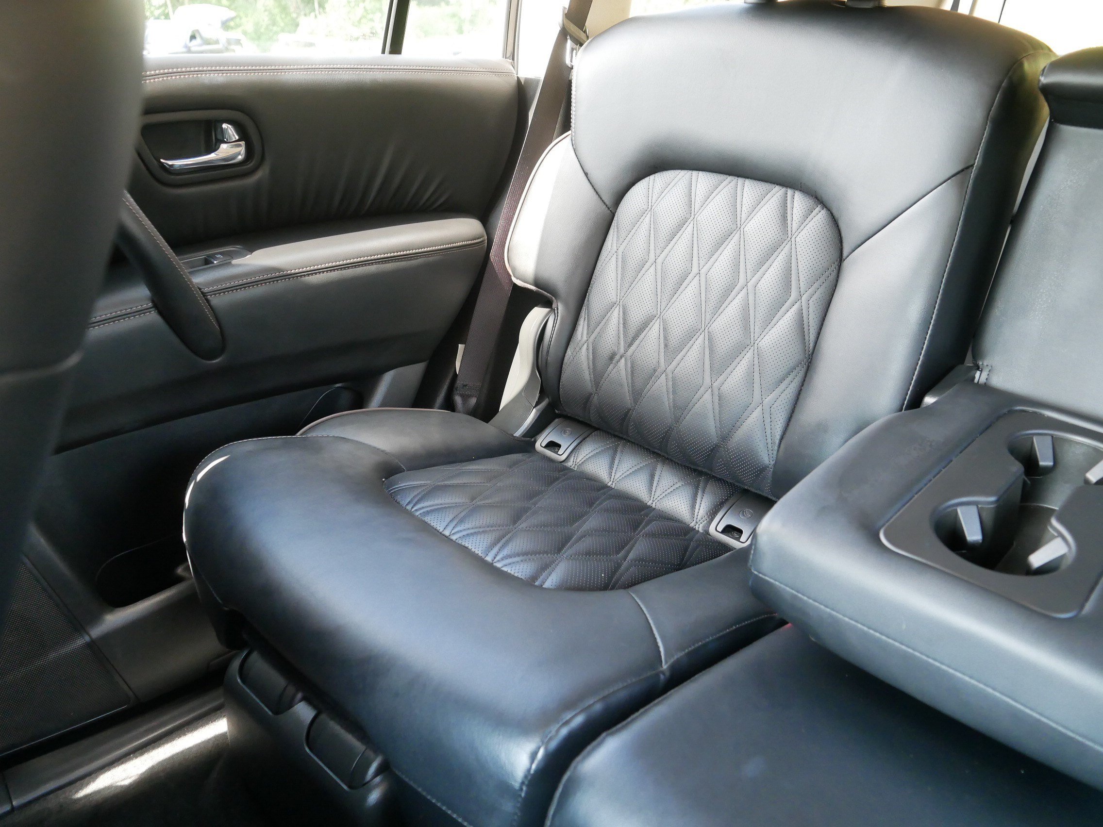 Certified 2024 Nissan Armada Platinum AWD/4WD image 12