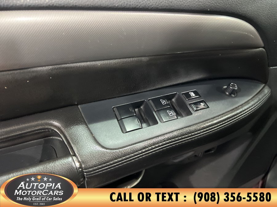 Used 2013 Nissan Armada SV AWD/4WD image 19