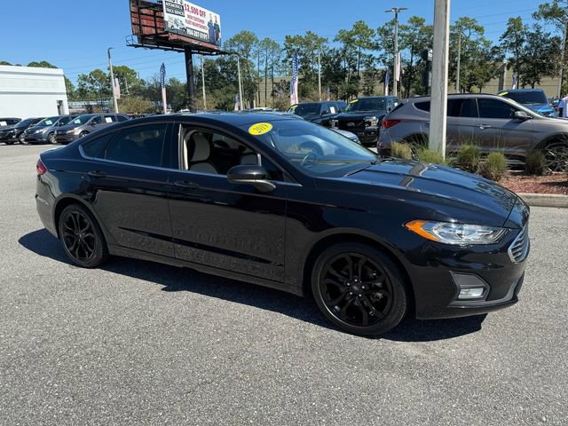 Used 2019 Ford Fusion SE w/ Equipment Group 151A image 17
