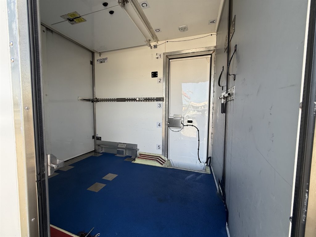 Used 2023 Ford E-350 and Econoline 350 Super Duty w/ Power Windows & Locks Group RWD image 12