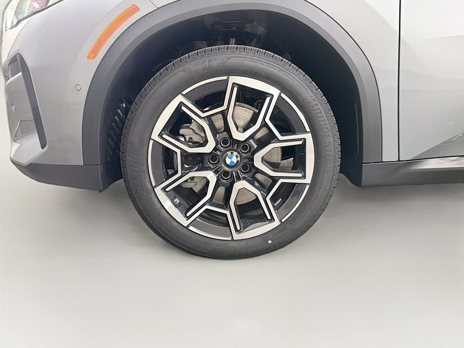 New 2026 BMW X2 xDrive28i w/ Convenience Package AWD/4WD image 33