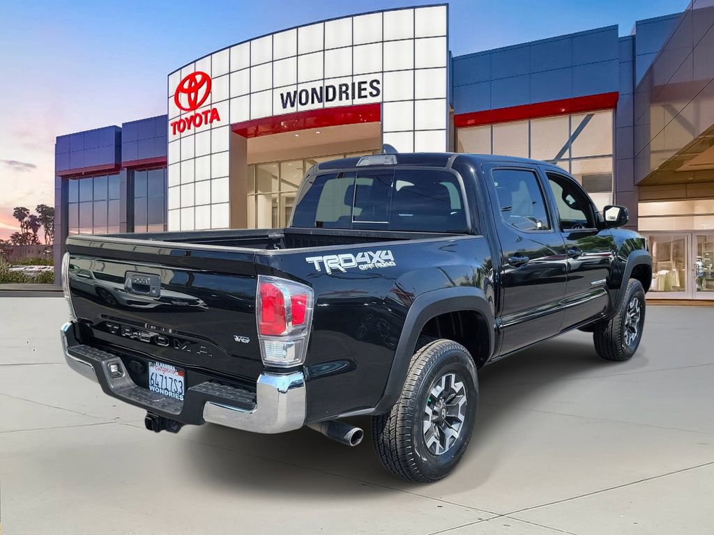 Used 2023 Toyota Tacoma TRD Off-Road AWD/4WD image 4
