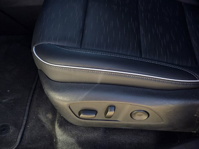 Used 2026 Buick Enclave Sport Touring FWD image 26
