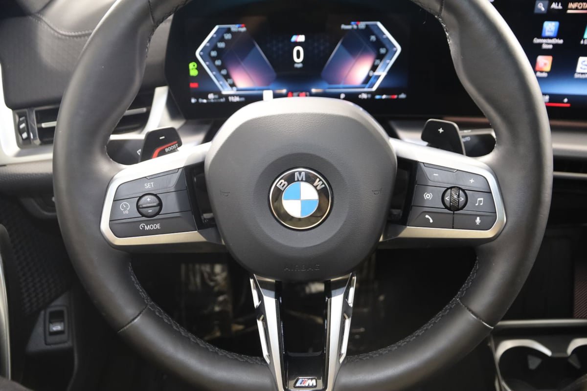 Used 2025 BMW X2 xDrive28i w/ M Sport Package AWD/4WD image 42