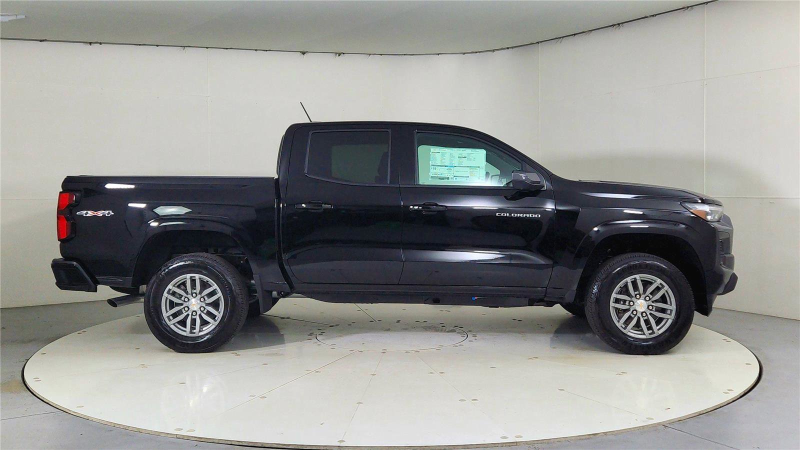 New 2026 Chevrolet Colorado LT w/ LT Convenience Package image 8