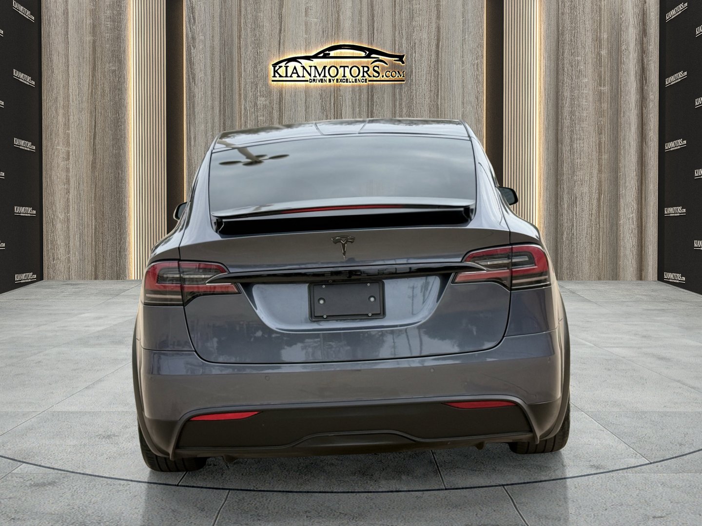 Used 2023 Tesla Model X AWD/4WD image 9