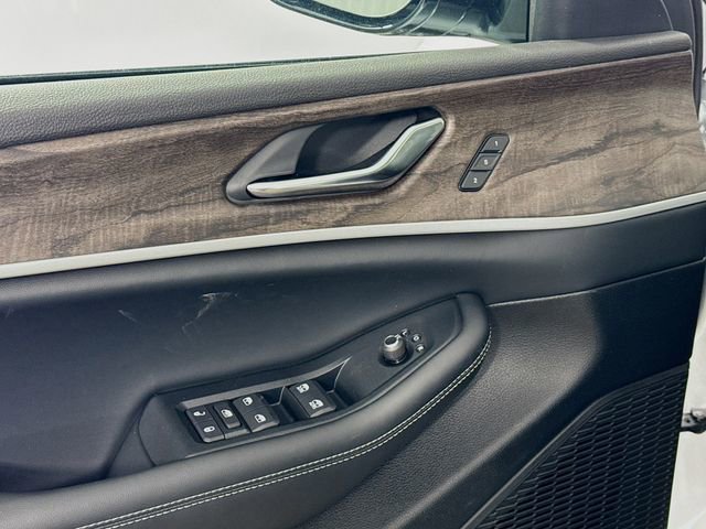 New 2025 Jeep Grand Cherokee Limited image 18