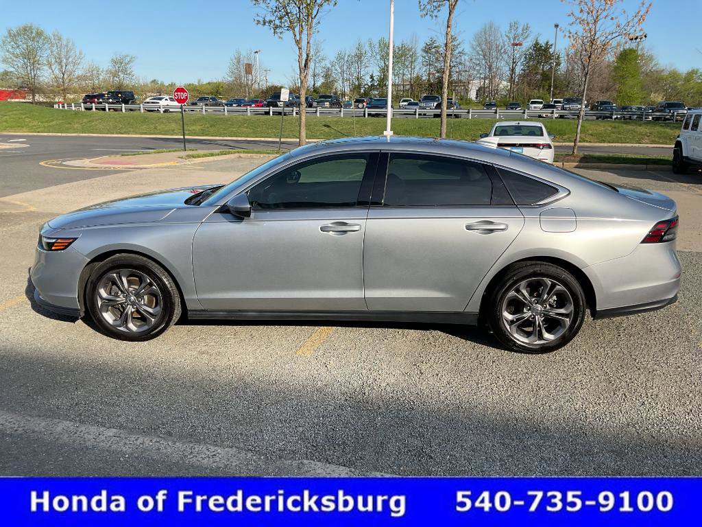 Used 2024 Honda Accord EX image 3