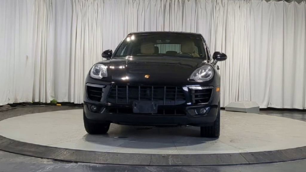 Used 2016 Porsche Macan S image 3