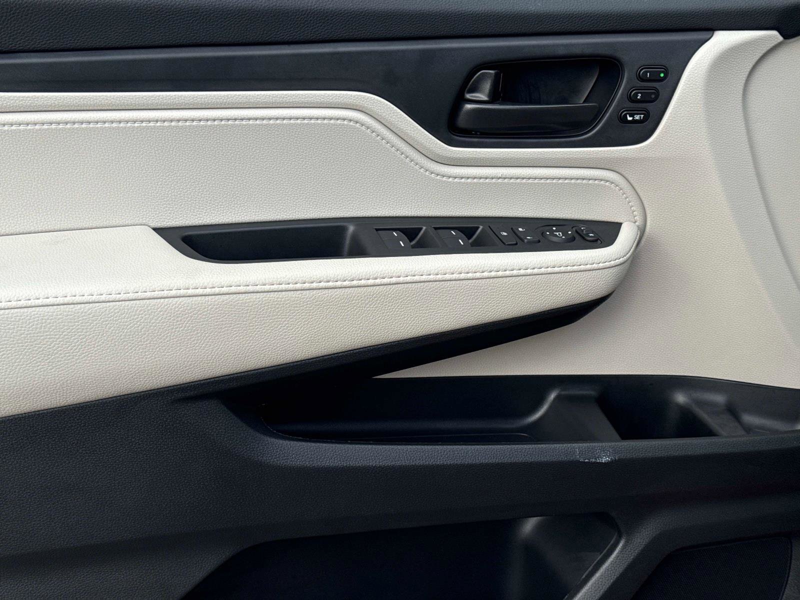 Certified 2025 Honda Odyssey EX-L image 20