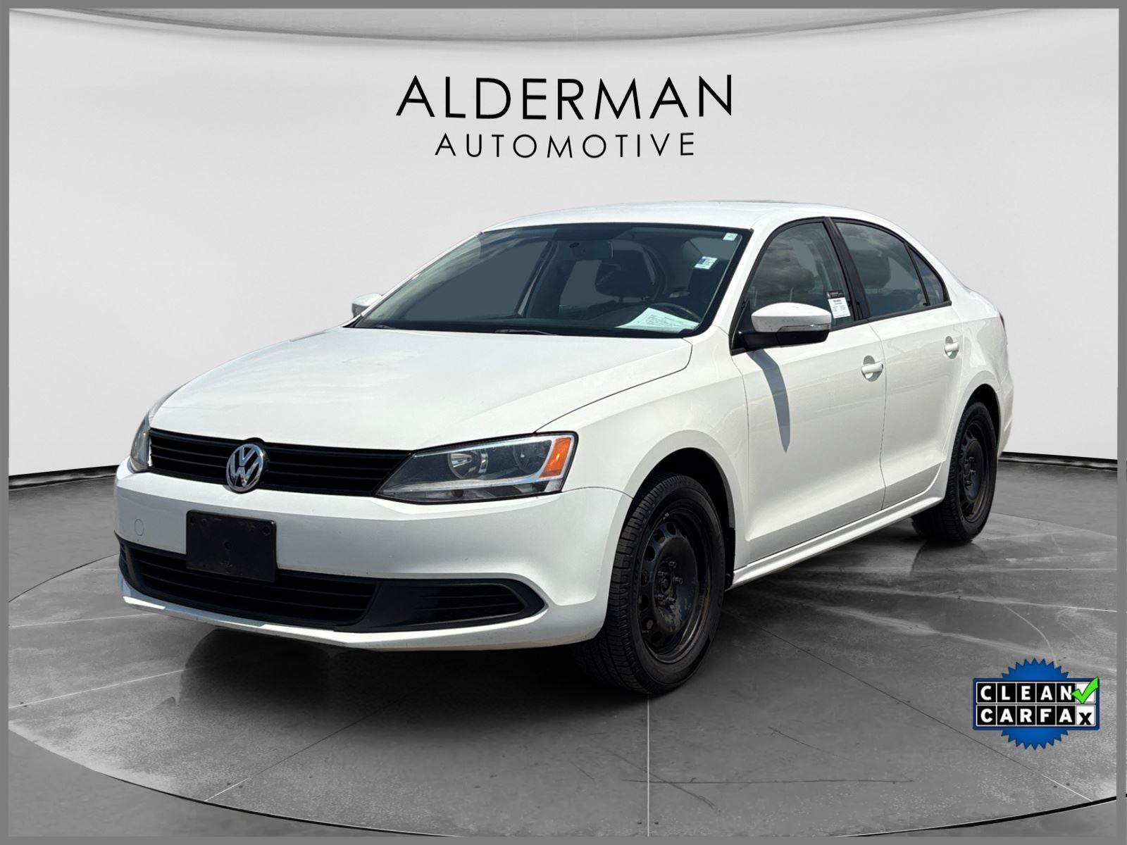 Used 2012 Volkswagen Jetta SE FWD image 1