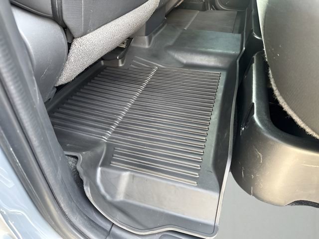 Used 2023 Nissan Frontier PRO-4X w/ Pro Convenience Package image 34