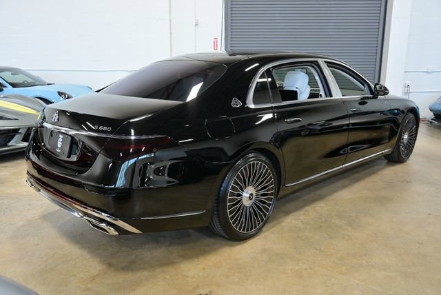 Used 2024 Mercedes-Benz Maybach S 680 Maybach S 680 4MATIC Sedan image 13