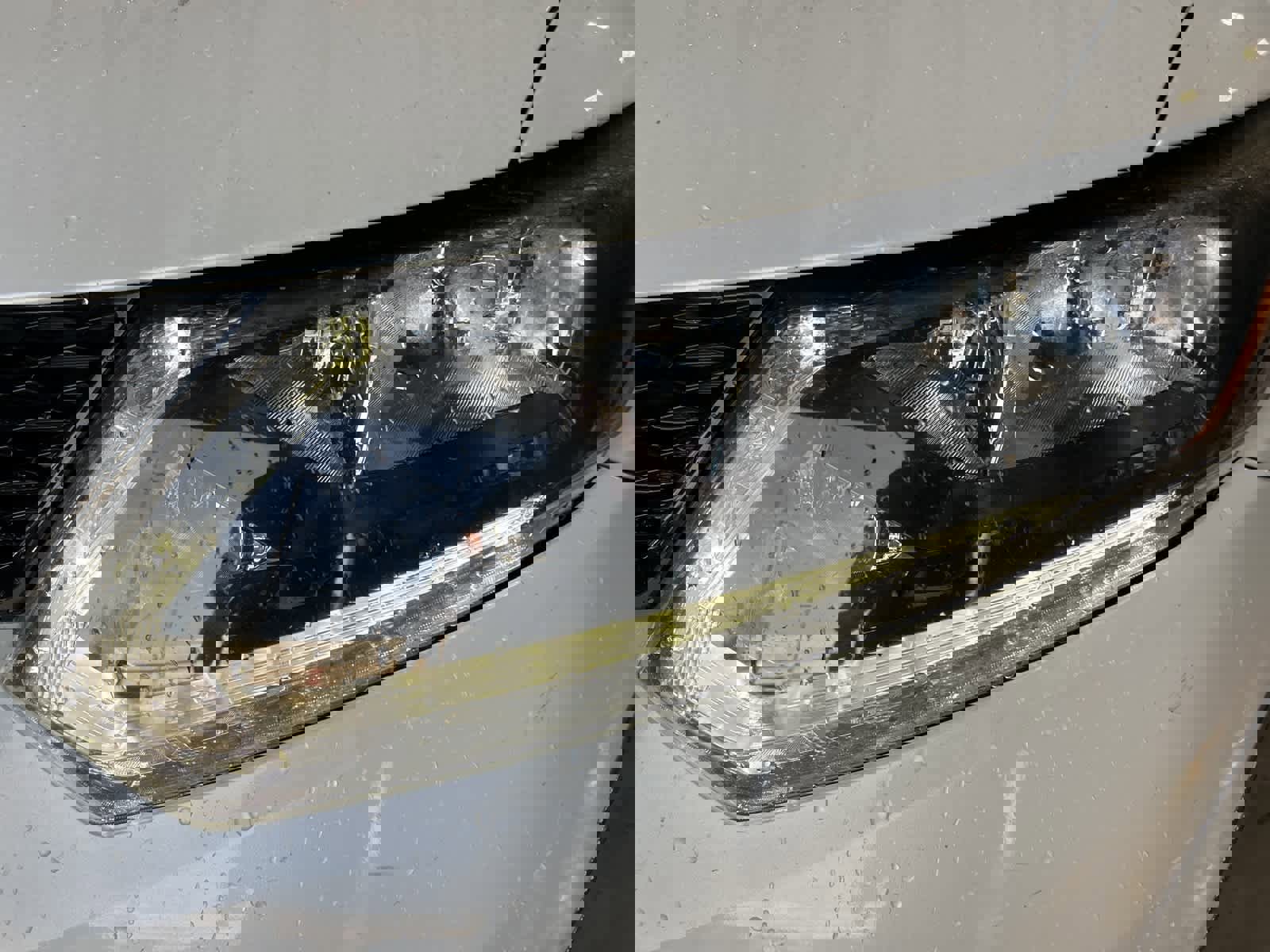 Used 2016 Nissan Rogue SV w/ SV Premium Package image 2