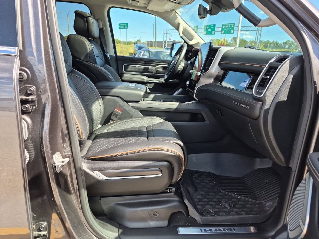 Used 2026 RAM 1500 Tungsten AWD/4WD image 36