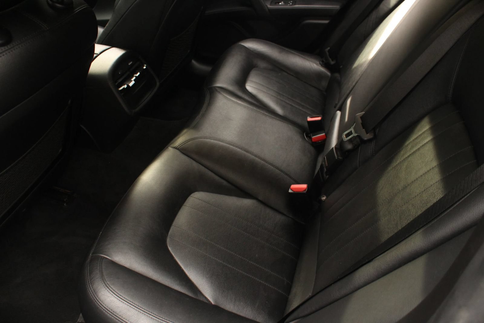 Used 2019 Maserati Ghibli S Q4 AWD/4WD image 20