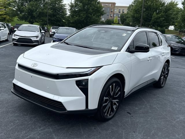 Used 2026 Toyota bZ AWD/4WD image 8