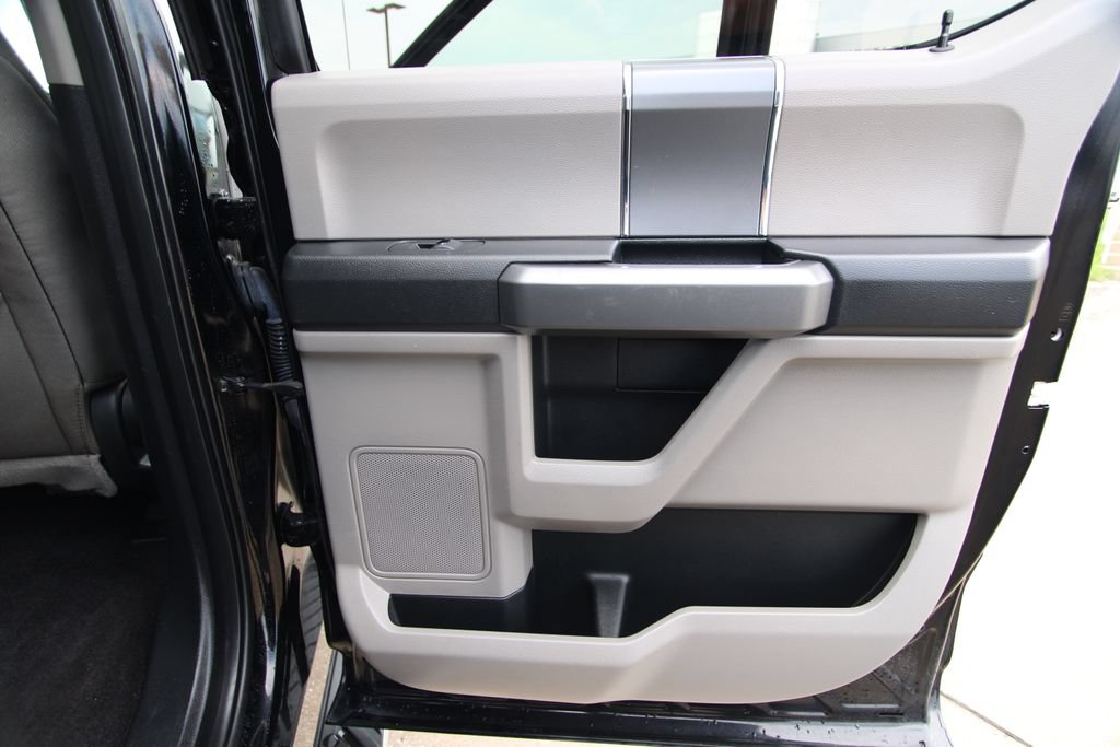 Used 2016 Ford F150 XLT w/ Equipment Group 301A Mid AWD/4WD image 37