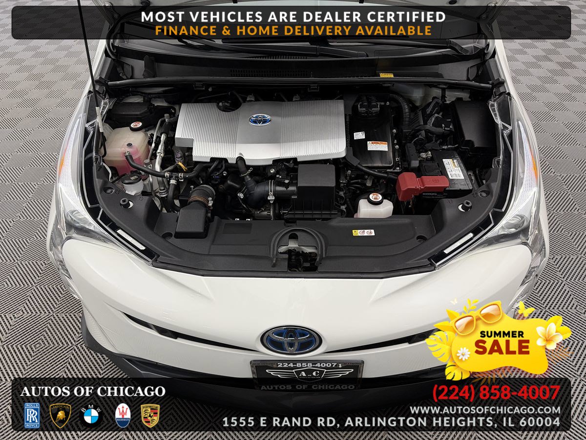 Used 2018 Toyota Prius Three Touring w/ Appearance Package FWD image 27