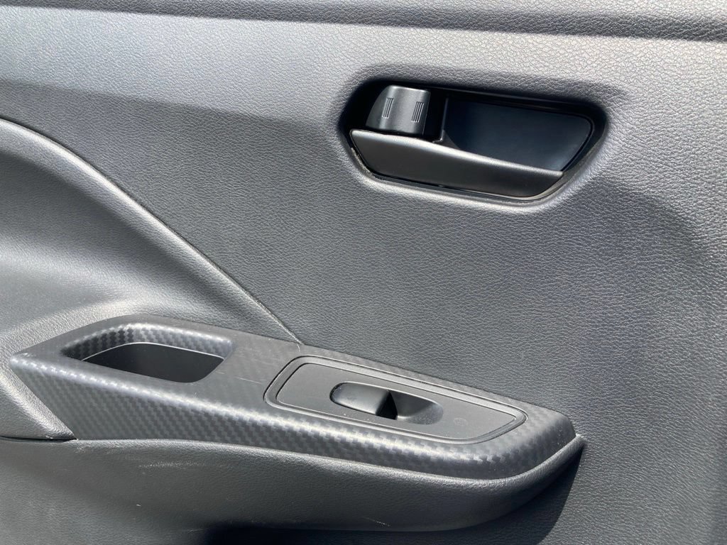 Used 2024 Nissan Versa S w/ S Plus Package FWD image 12