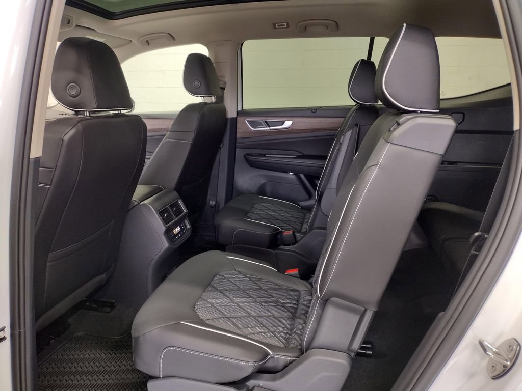 New 2026 Volkswagen Atlas SEL Premium R-Line image 30