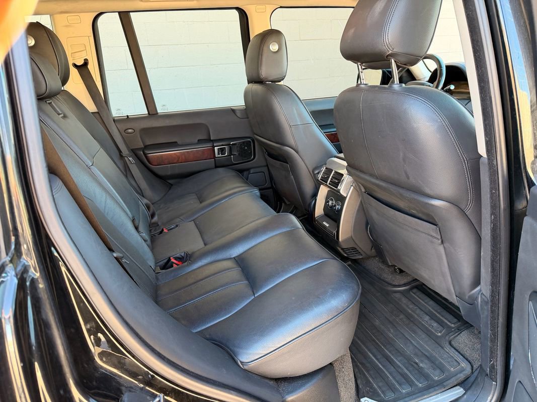 Used 2012 Land Rover Range Rover HSE image 8