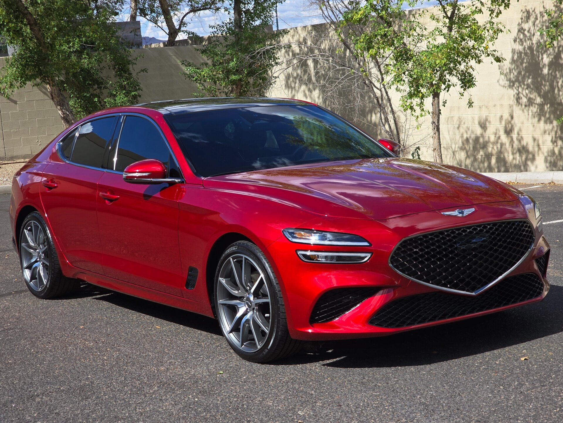 Used 2023 Genesis G70 2.0T w/ Sport Prestige Package RWD image 2
