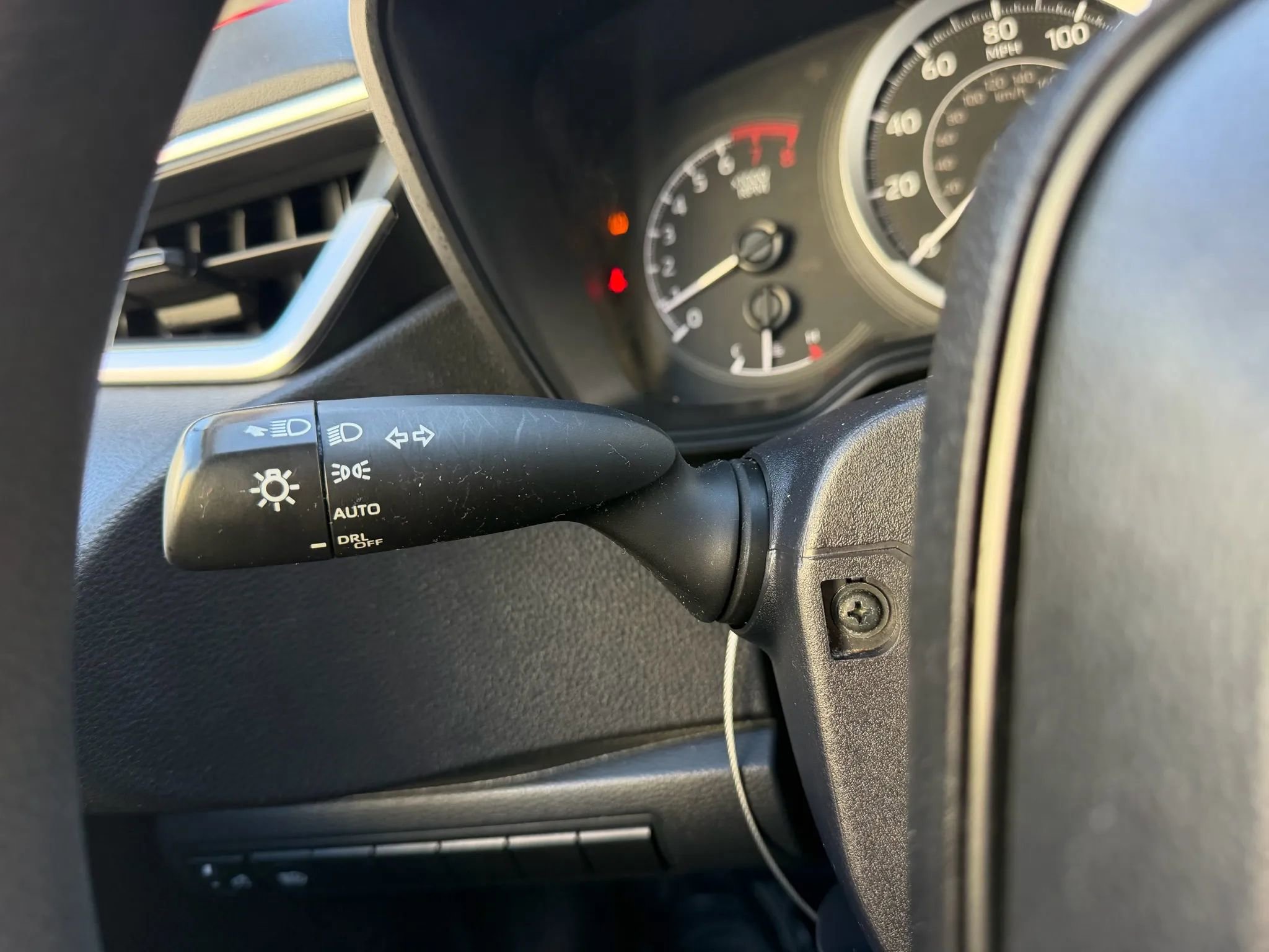 Used 2022 Toyota Corolla LE image 16