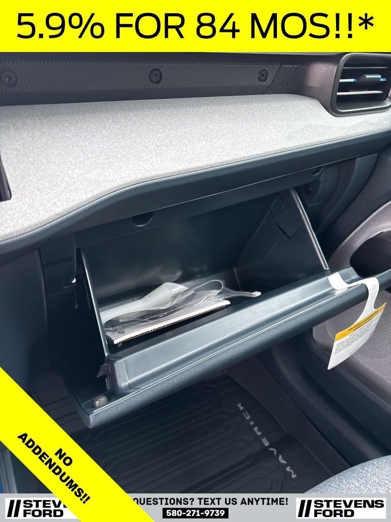 New 2025 Ford Maverick XLT w/ XLT Luxury Package image 36