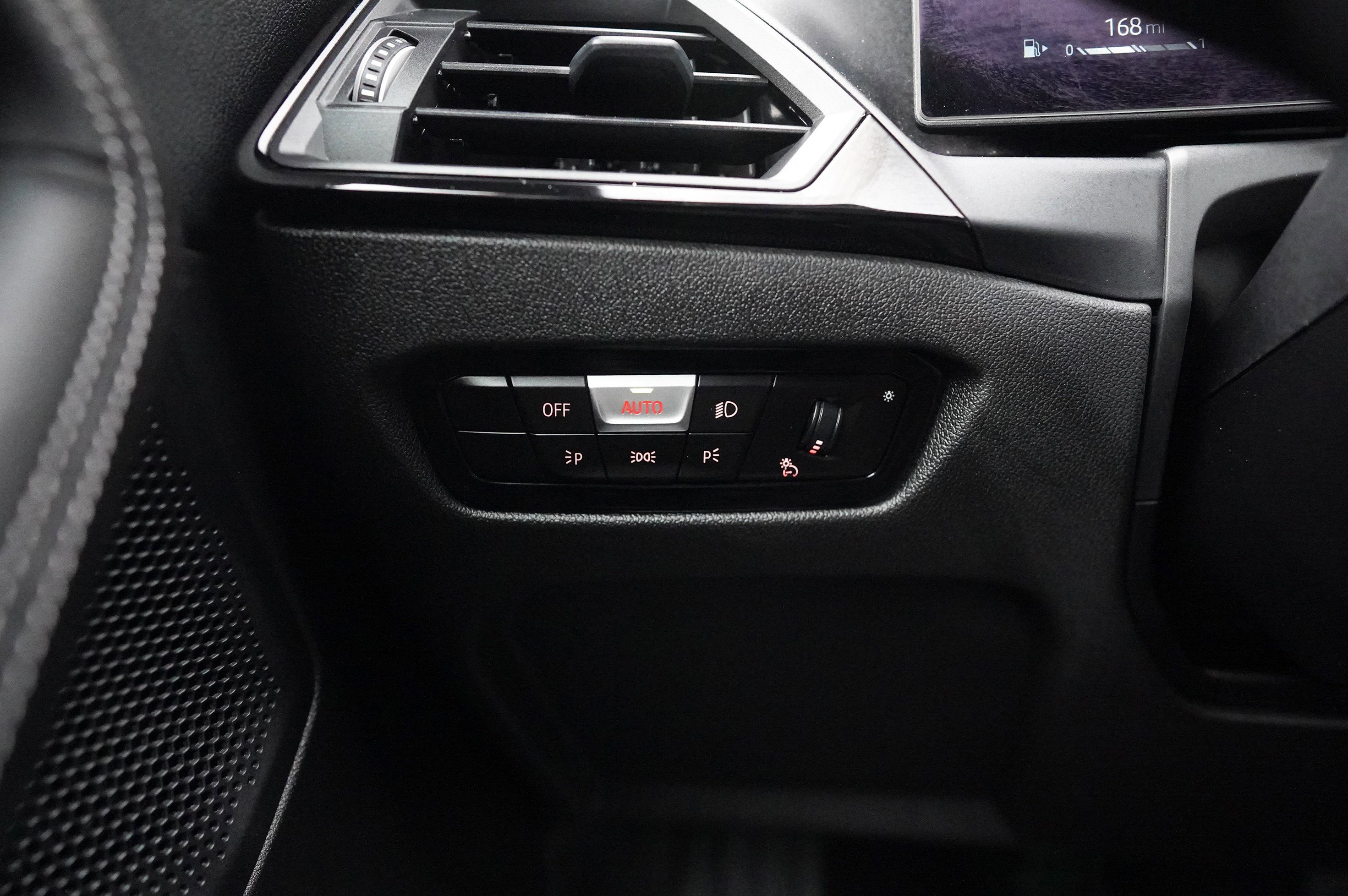 Used 2024 BMW 230i 230i w/ Premium Package image 11