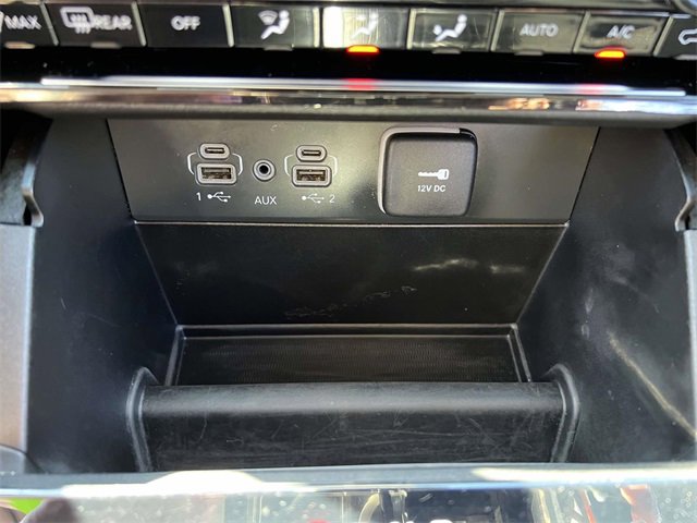 Certified 2023 Jeep Grand Cherokee L Laredo image 22