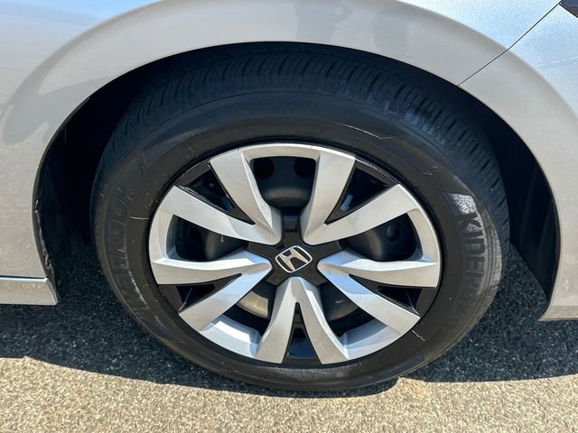 Used 2023 Honda Civic LX image 7