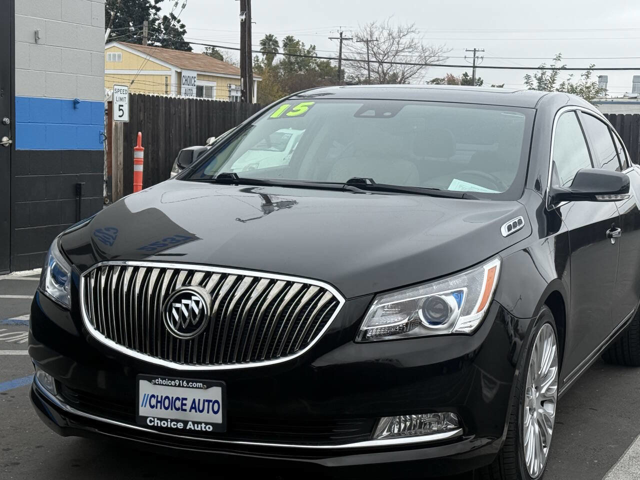 Used 2015 Buick LaCrosse Premium w/ Driver Confidence Package #1 image 21