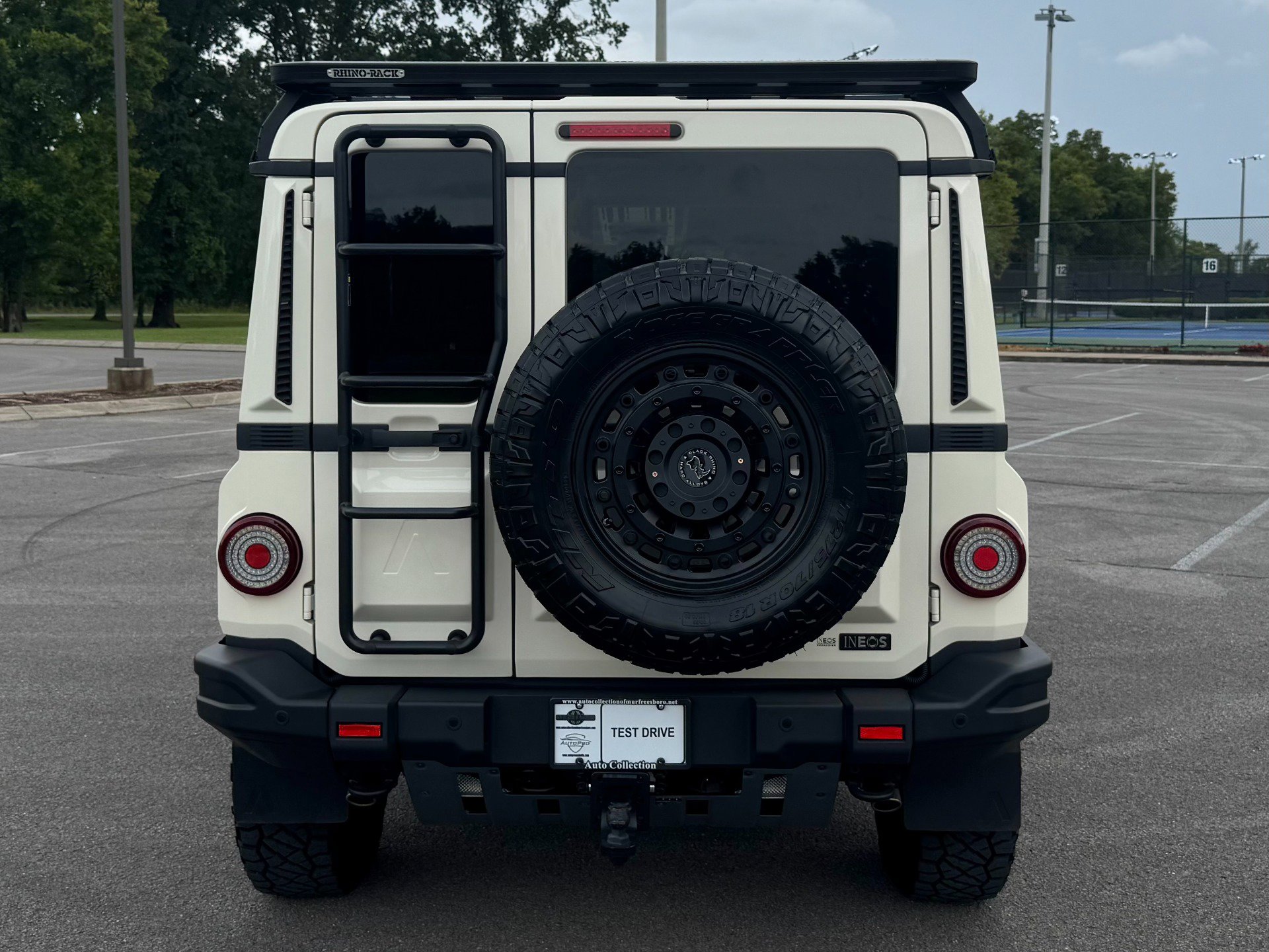 Used 2024 INEOS Grenadier image 5