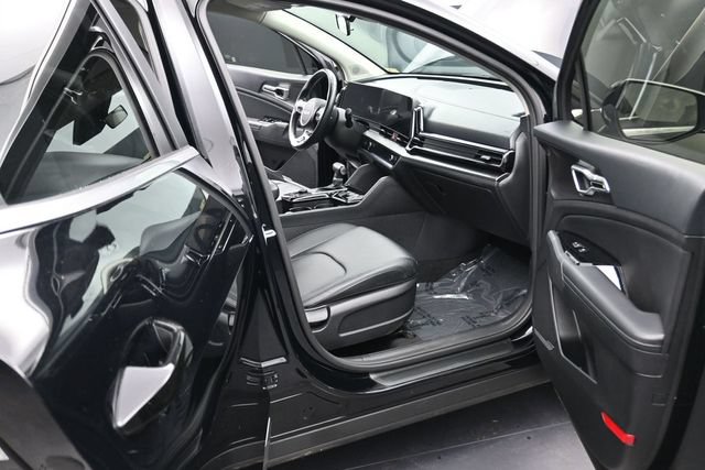 Used 2023 Kia Sportage EX AWD/4WD image 21
