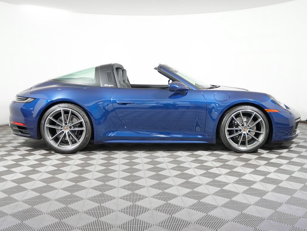 Certified 2024 Porsche 911 Targa 4S AWD/4WD image 8