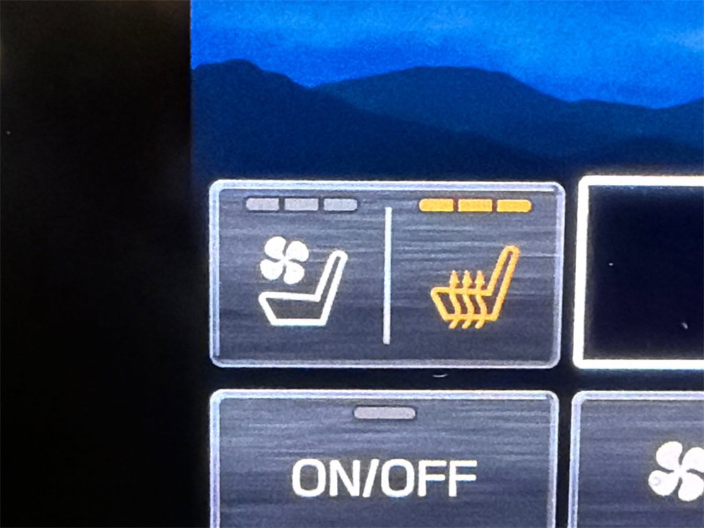 Used 2022 Subaru Outback Touring image 32